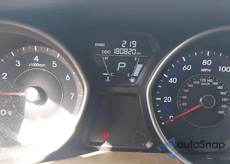 2012 Hyundai Elantra Gls z USA, uszkodzony, nr VIN 5NPDH4AE5CH131864